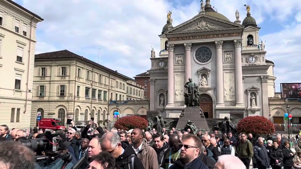 Inaugurazione della piazza e dei due campanili della Basilica di Santa Maria Ausiliatrice di Torino