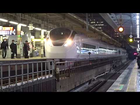京浜東北線がしばらく来なかったことで実現した夜の東京駅7番線を出発する上野東京ライン常磐線下り特急ときわE657系の全車体を収めた出発