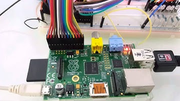 Control Array of Relays Using Raspberry Pi via Shift Register