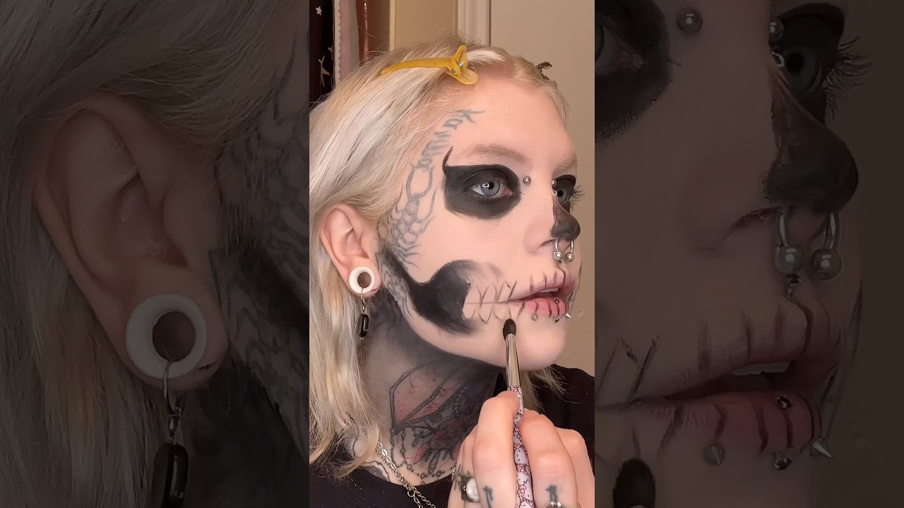 Tate Langdon Makeup 