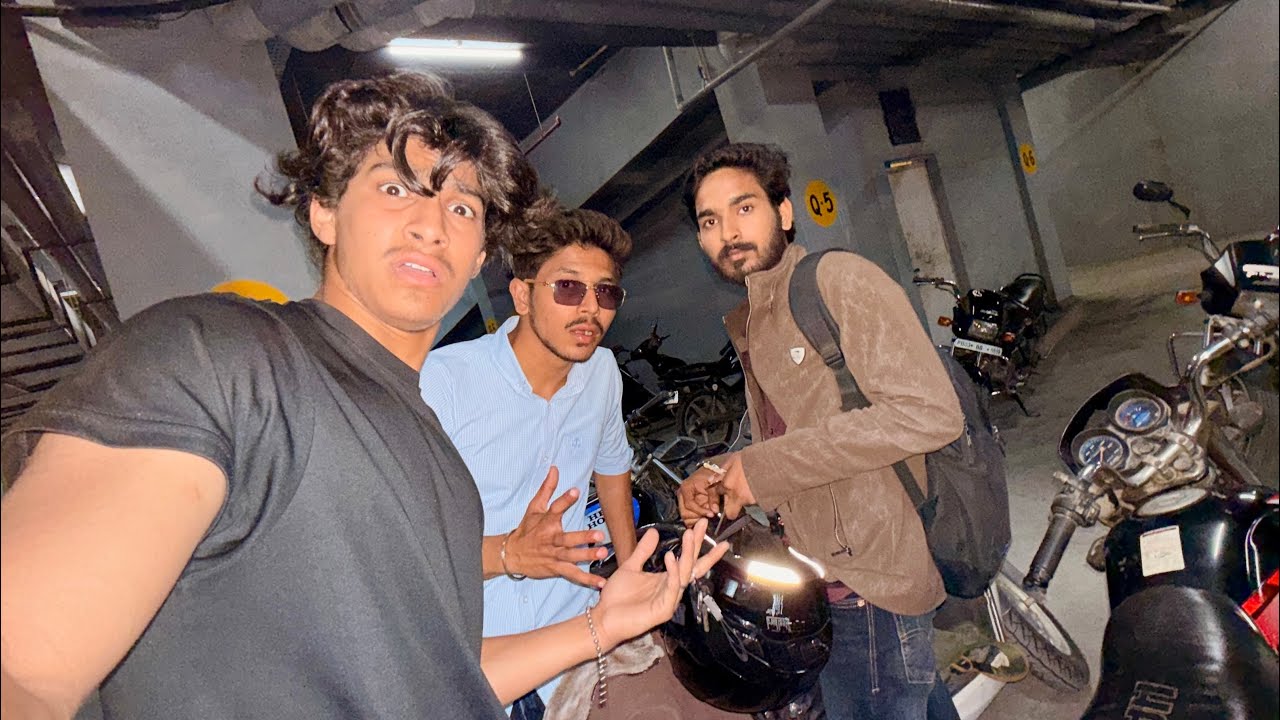 Dost Ka iphone Chori Ho Gaya 😨