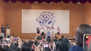 LE SSERAFIM performing 'ANTIFRAGILE' at Hanyang University High School ️