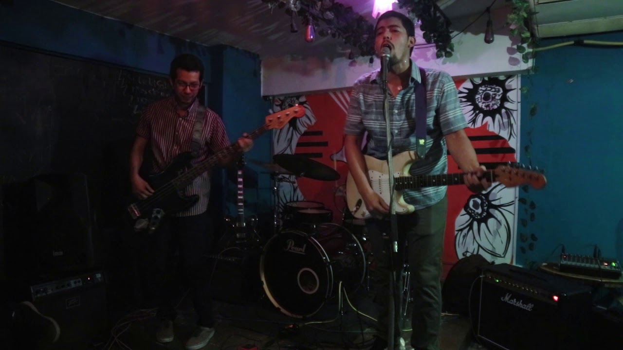 Eduardo del Pasado - Que Rica