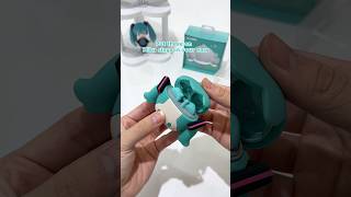 These Arent Headphones Its Miku Singing Right By Your Ear miku mikuhatsune  headphones