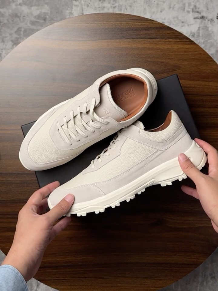 Close-Up Terra Line Sneaker Bone White