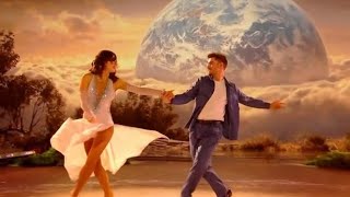 Julien Et Elsa Bois Sur La Voix Envoûtante De Pierre Garnier,