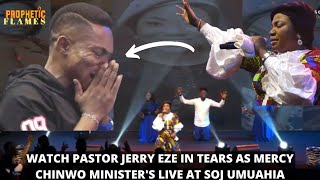 WATCH PASTOR JERRY EZE IN TEARS AS MERCY CHINWO MINISTER'S LIVE @ SOJ UMUAHIA 😩😭😭