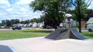 X up sk8park