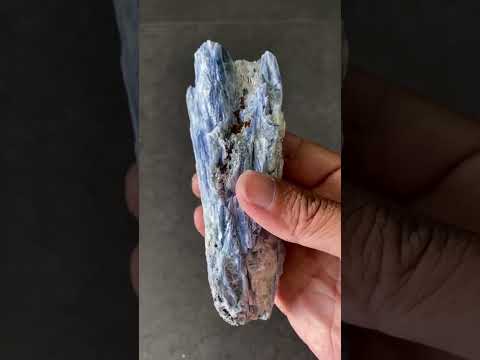 Raw   Kyanite specimen   6