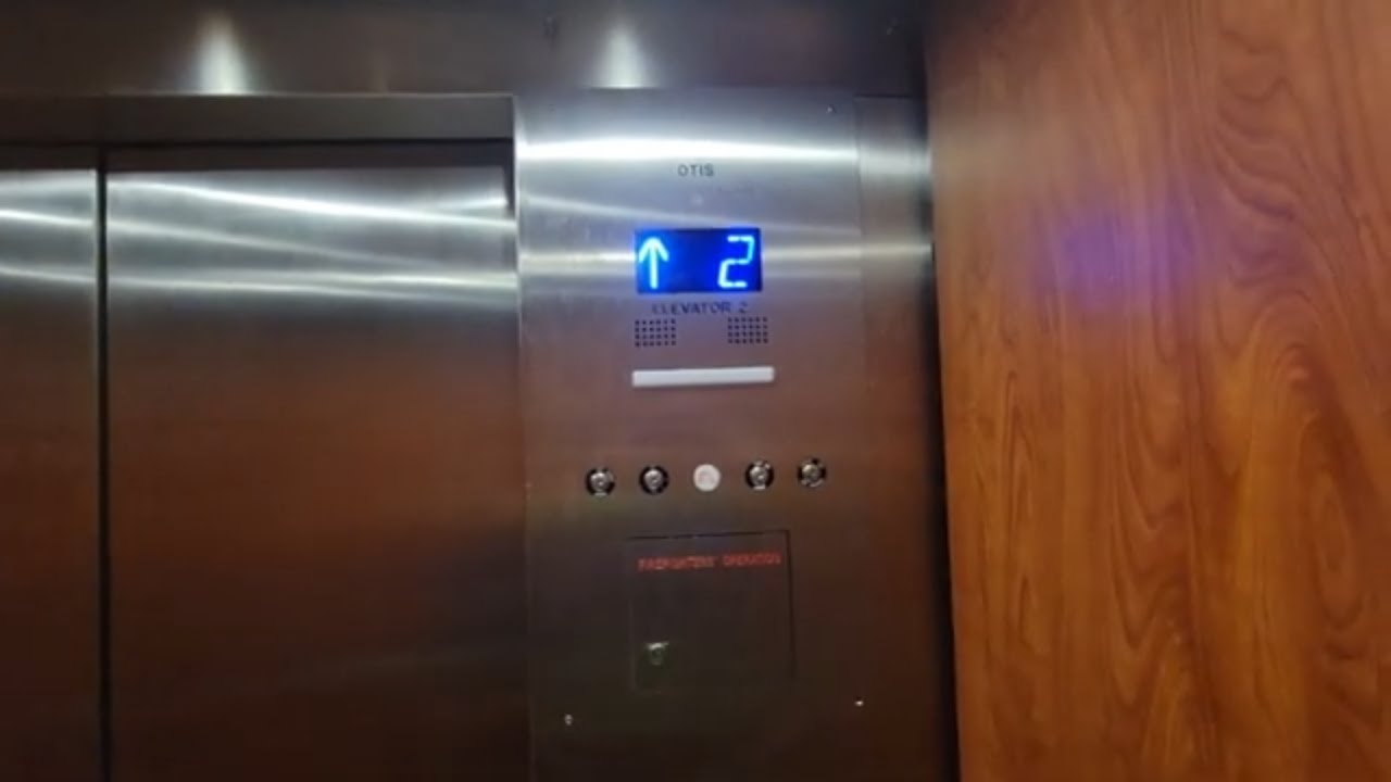 Otis Elevators 110 Peabody Place Parking Garage, Memphis, TN YouTube