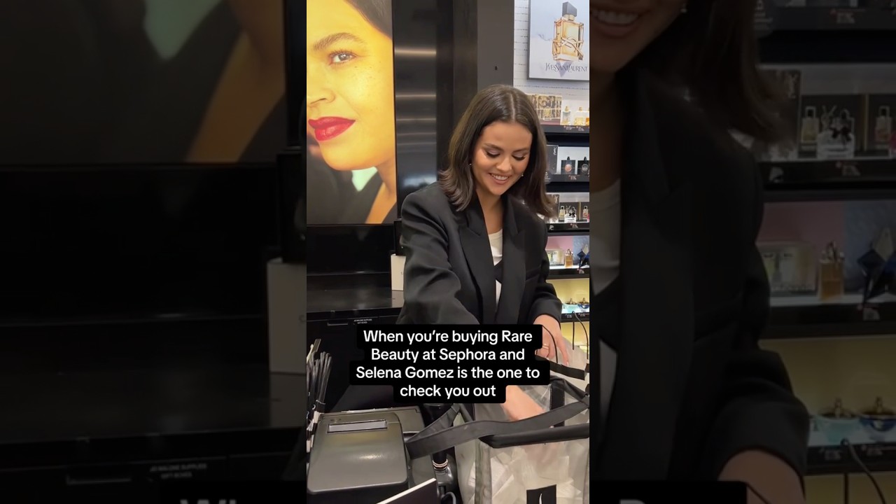Не Селена Гомес была моим кассиром в Sephora 