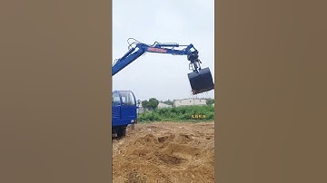 Agricultural four-wheel drive shell grabbing and digging vehicle hydraulic rotating shell grabbi