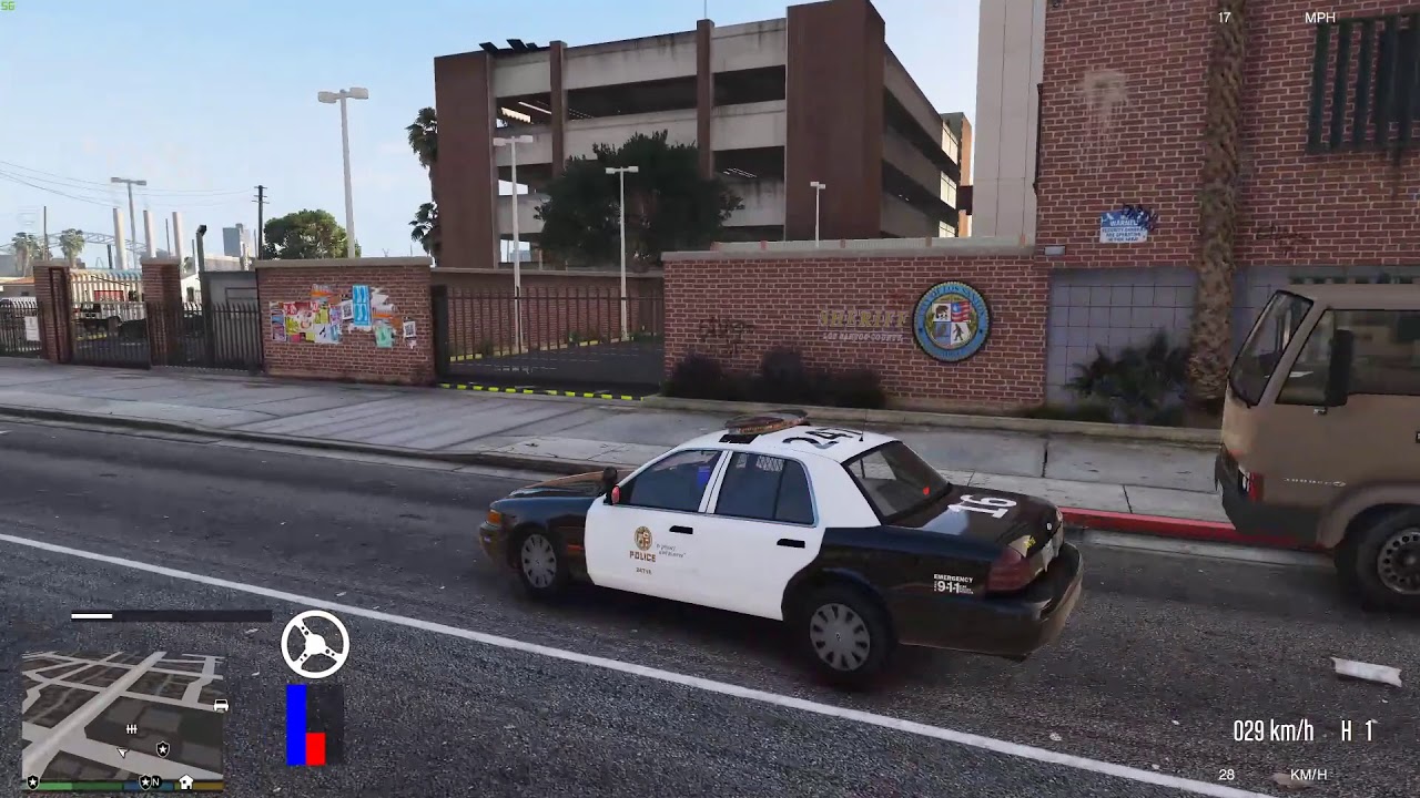 GTA V LSPDFR with Steering Wheel Play YouTube