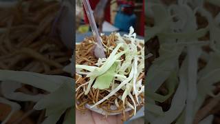 Barabanki ki Local Chowmein | Street Style Taste 😋 | Foodie Ravi Shorts