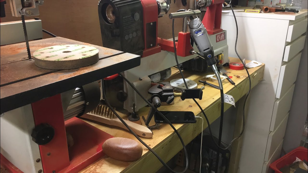 Live carving a pipe part 2 - YouTube