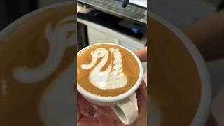 duck late art 🦆❤️ #love #latteart #coffeelatteart #viral #coffee #hotcoffee #storts #coffeee