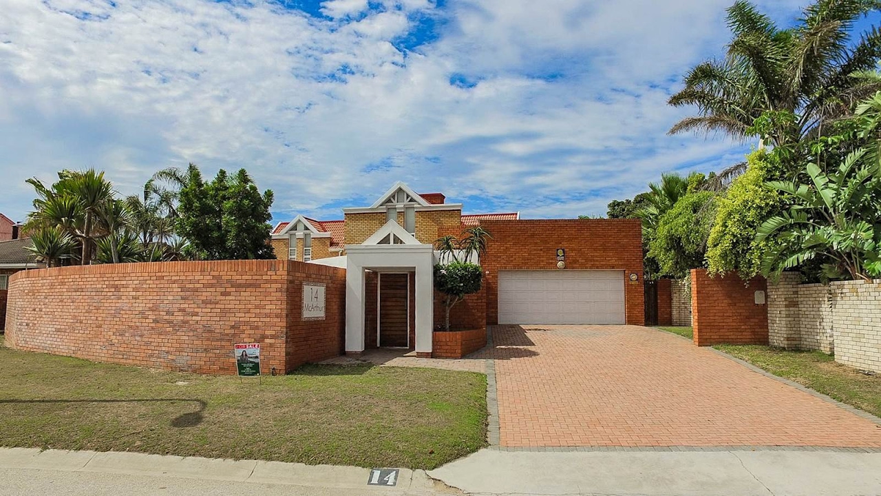 4 Bedroom House for sale in Eastern Cape Port Elizabeth