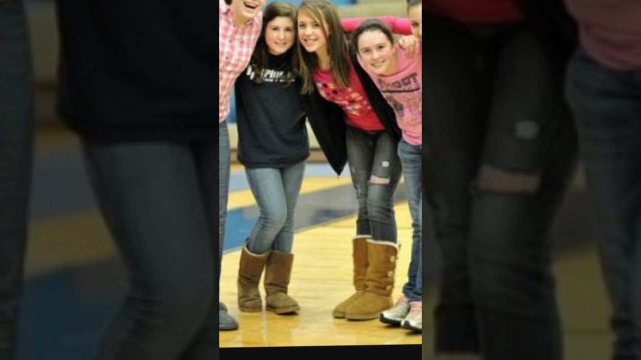 Two Ten Girl Are jumping with their sicky selling boot at Gym with HB Cartoon sound effect