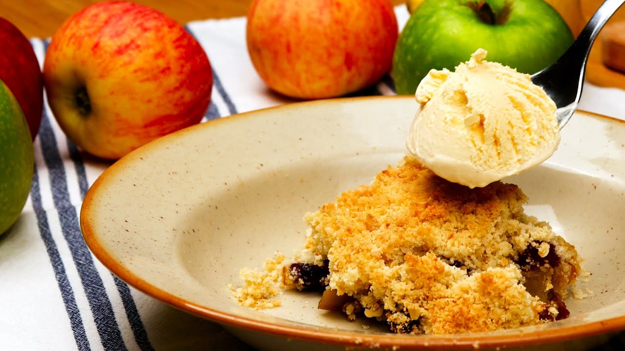 Easy and delicious Apple Crumble Recipe A Perfect Fall Apple Crisp