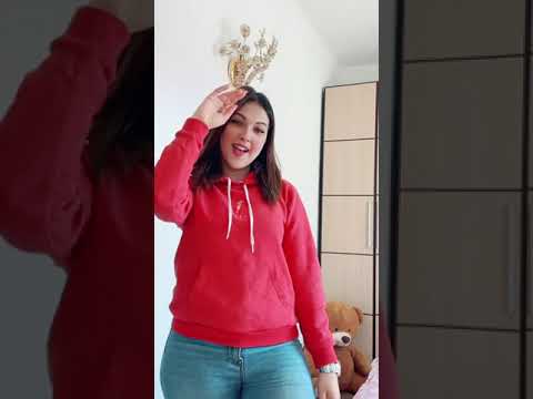 اه اه لي نبغيها فراشة اه اه طلعوني