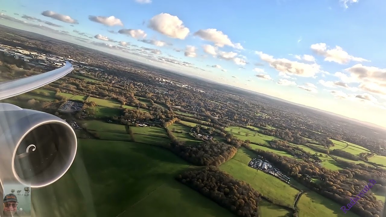 Qatar Q Suite from Gatwick to Doha on a new 787-9 (BA codeshare) A7-BHT