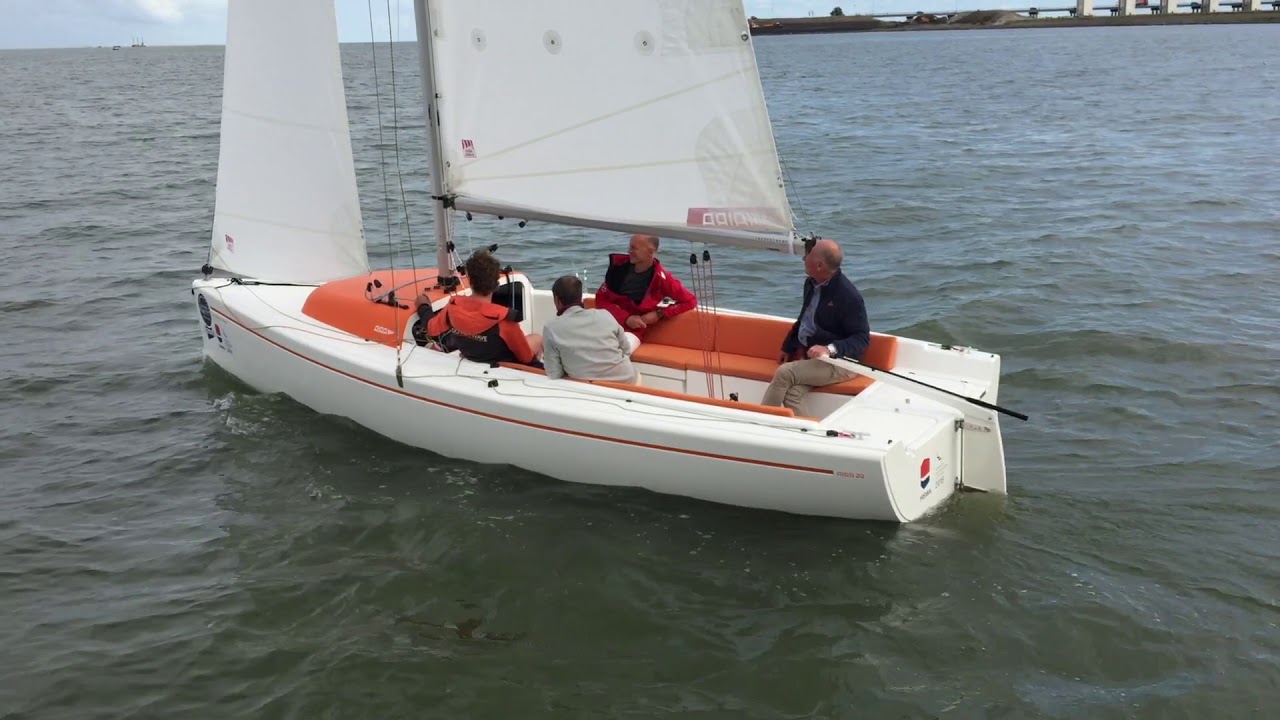 aira 22 sailboat