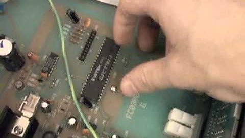 hacking a frequency counter - part 1