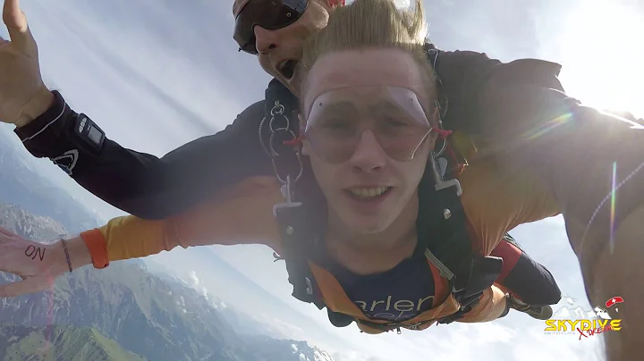 Tandem skydive of Dean Medcalf