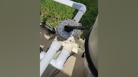 How to Drain the Pool After Heavy Rain