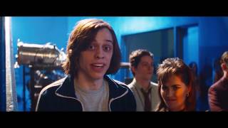 Pete Davidson in The Dirt (2019) Part 2/3