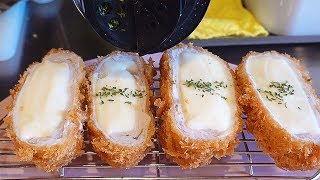 치즈돈까스 Pork Cutlet with Mozzarella Cheese  Korean Street Food