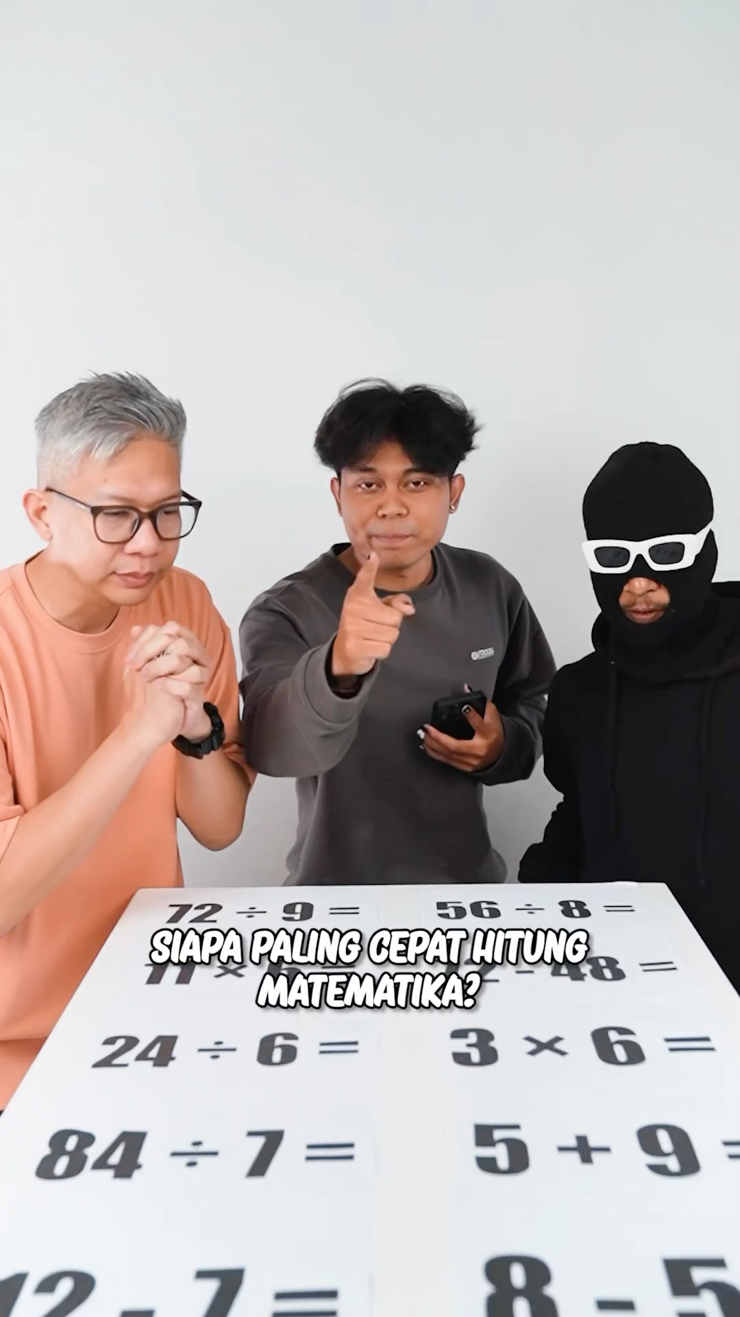 SIAPA PALING CEPAT HITUNG MATEMATIKA??!!