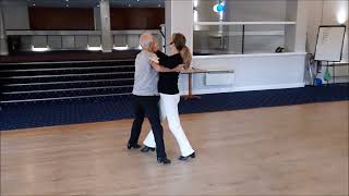 Glenroy Foxtrot Sequence Dance to Music (single LOD)
