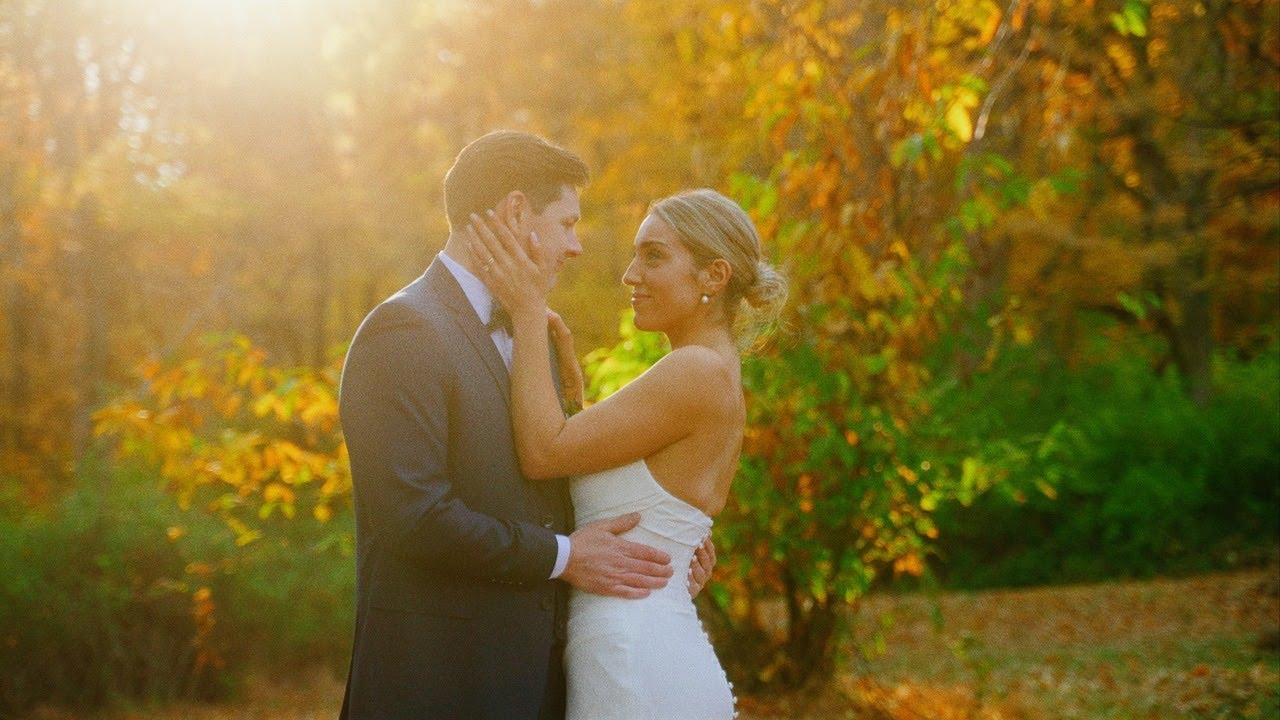 Stone mansion wedding in the middle of the forest | Victoria & Andrew Parque Ridley Creek