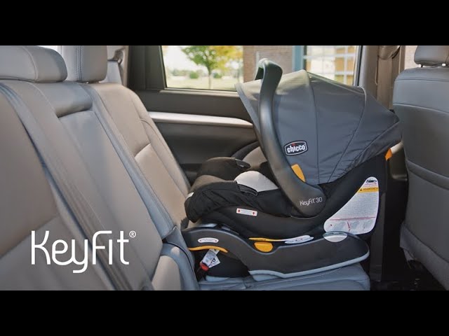 Chicco Keyfit 30 Infant Car Seat and Base