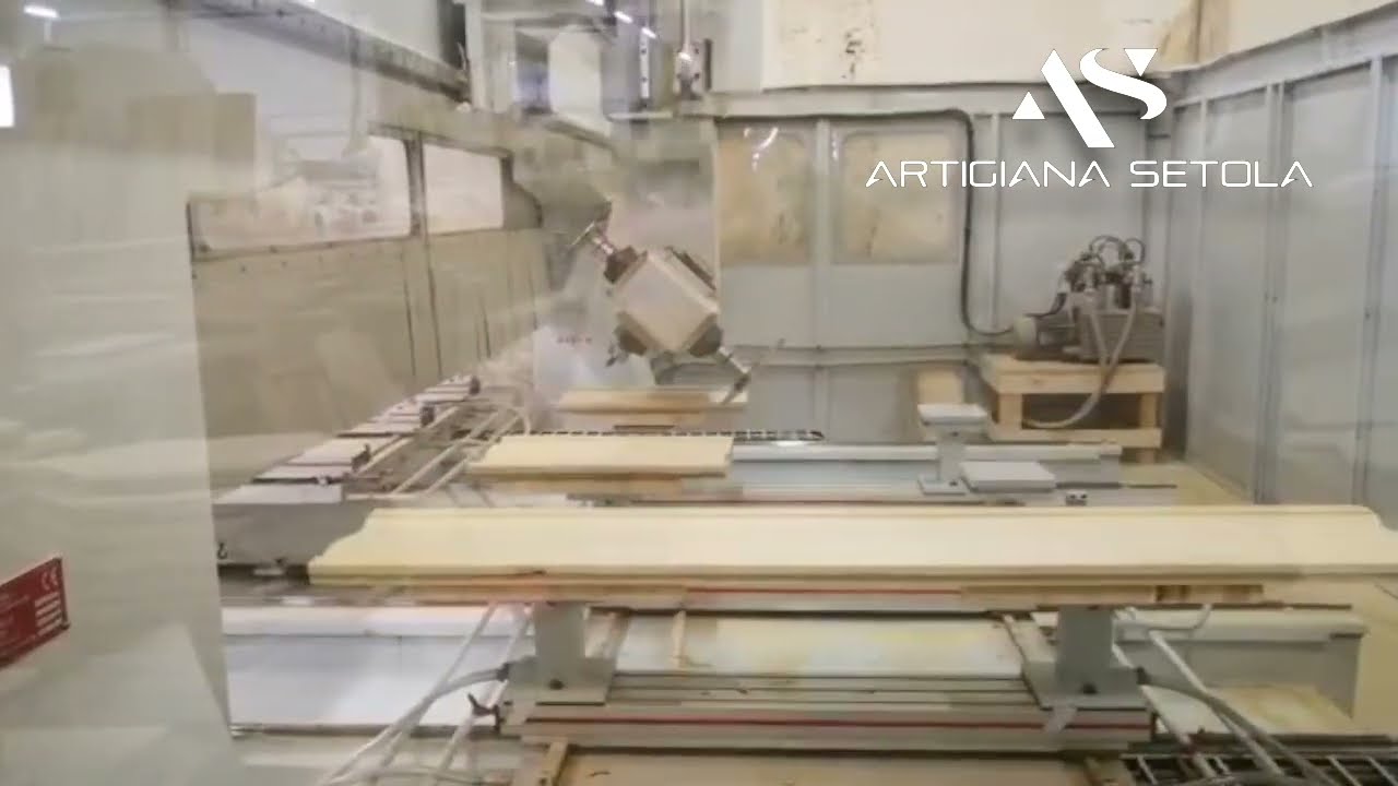 La produzione di cofani funebri di Artigiana Setola