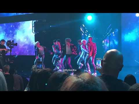 BTS- DNA Live | American Music Awards 2017 | Fancam