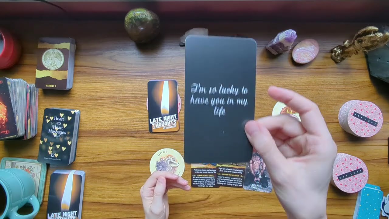 Who Is Your Soulmate? - Pick A Card Tarot Reading