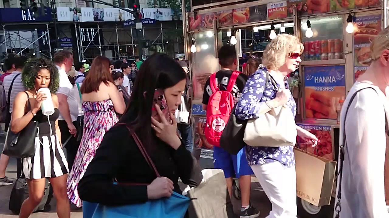 Sony Xperia XZ Premium Super Slow Motion Camera 960fps 34th St NYC