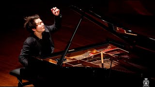 Seong-Jin Cho : Mozart K 540 & Liszt extraits des Années de Pèlerinage : “Italie” (20231027 Rome)