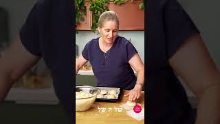 מתכון לסופגניות קלאסיות עם ריבה של מיכי שכולנו אוהבים לאכול בחנוכה