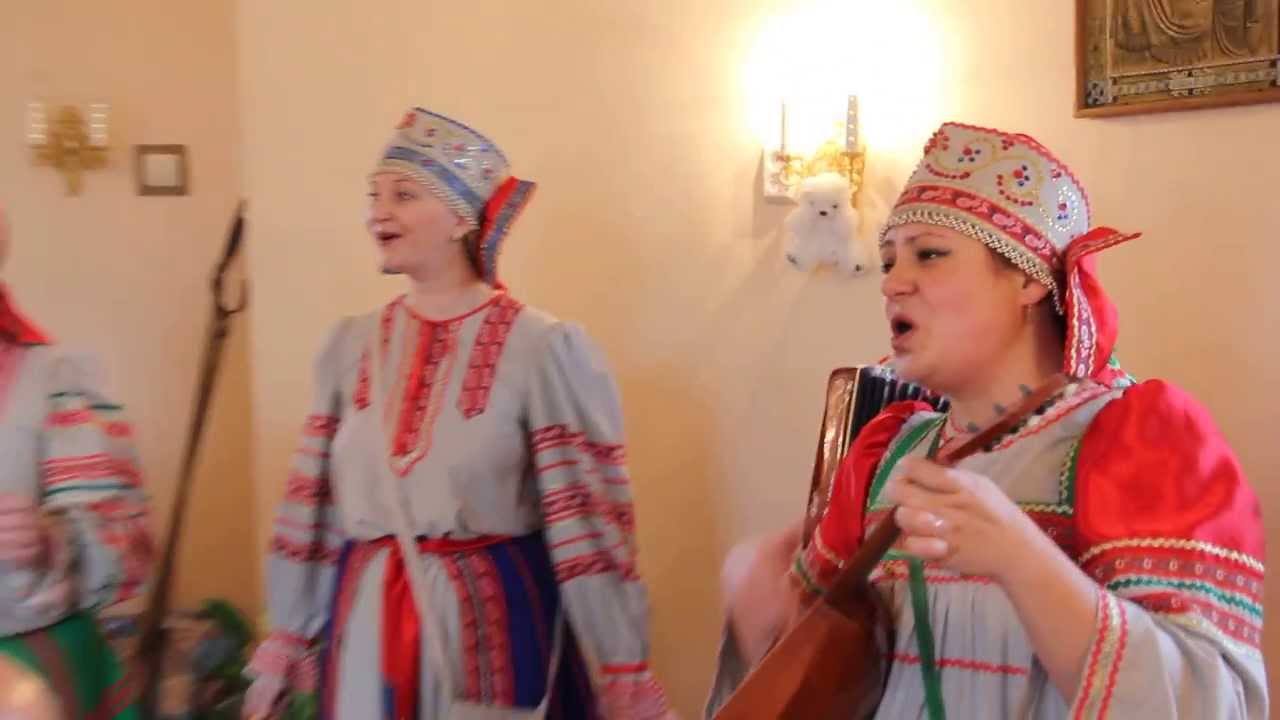 Выступление ансамбля калина
