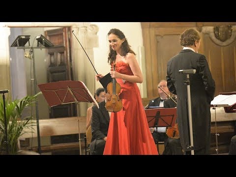 Eva León performs Piazzolla - Invierno Porteño - Buenos Aires Winter