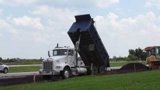 Kenworth T800 dump truck