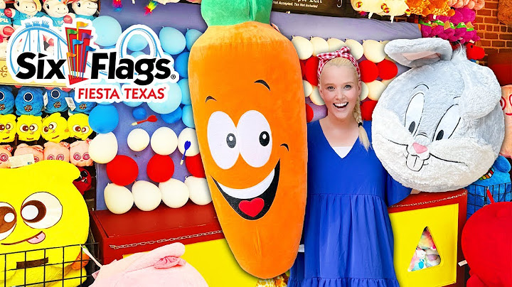 Looney Carnival Game Wins at Fiesta Texas!
