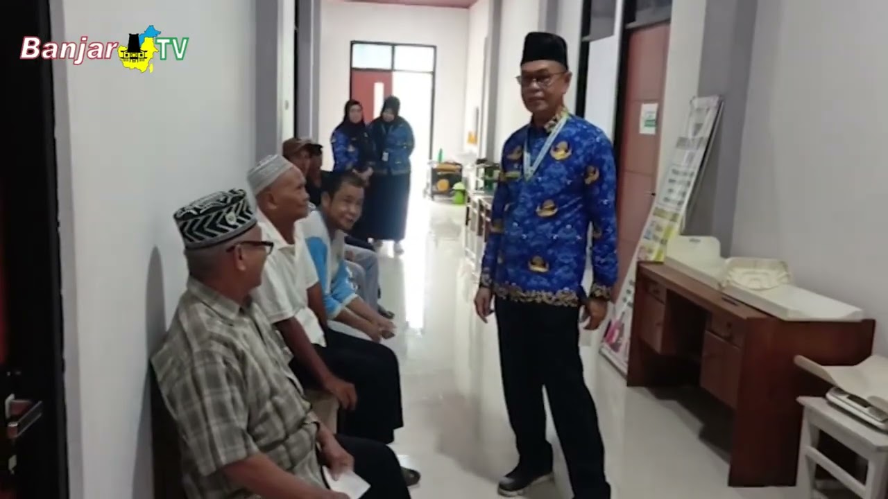 BUPATI HSS RESMIKAN PUSKESMAS BAMBAN