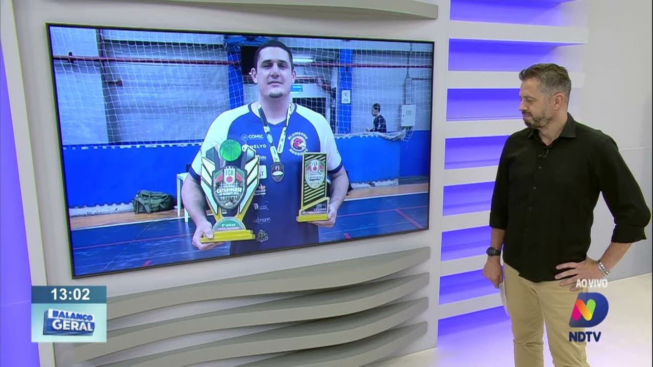 Mundial de powerlifting: blumenauense Igor Bechtold Rogalski volta da Polônia com duas medalhas