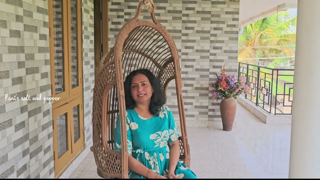 ഓ എന്നാ  പറയാനാ, ആഗ്രഹിച്ച് നാട്ടില്‍ വന്നിട്ട്  , പണി കിട്ടിക്കൊണ്ടിരിക്കുവാണ്😅 #home  #holiday 