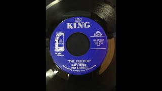 Video thumbnail of "The Chicken - James Brown 45 rpm Vinyl (original B side)"