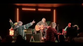 Charlie Harper / Maxine Cahill / Victoria Smith - Warhead [Live in Lewes]